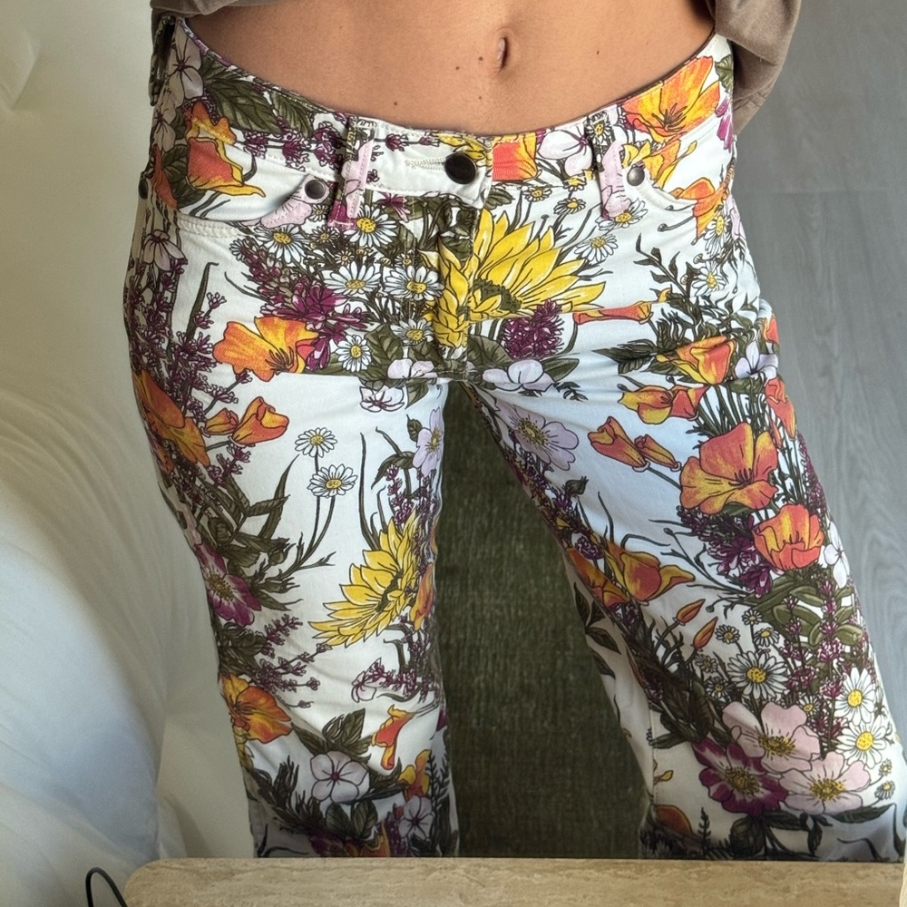 Wrangler Floral Wide-Leg Pants - Picture 3 of 4